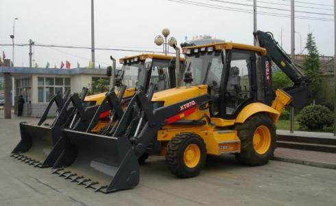 Экскаватор-погрузчик XCMG XT870